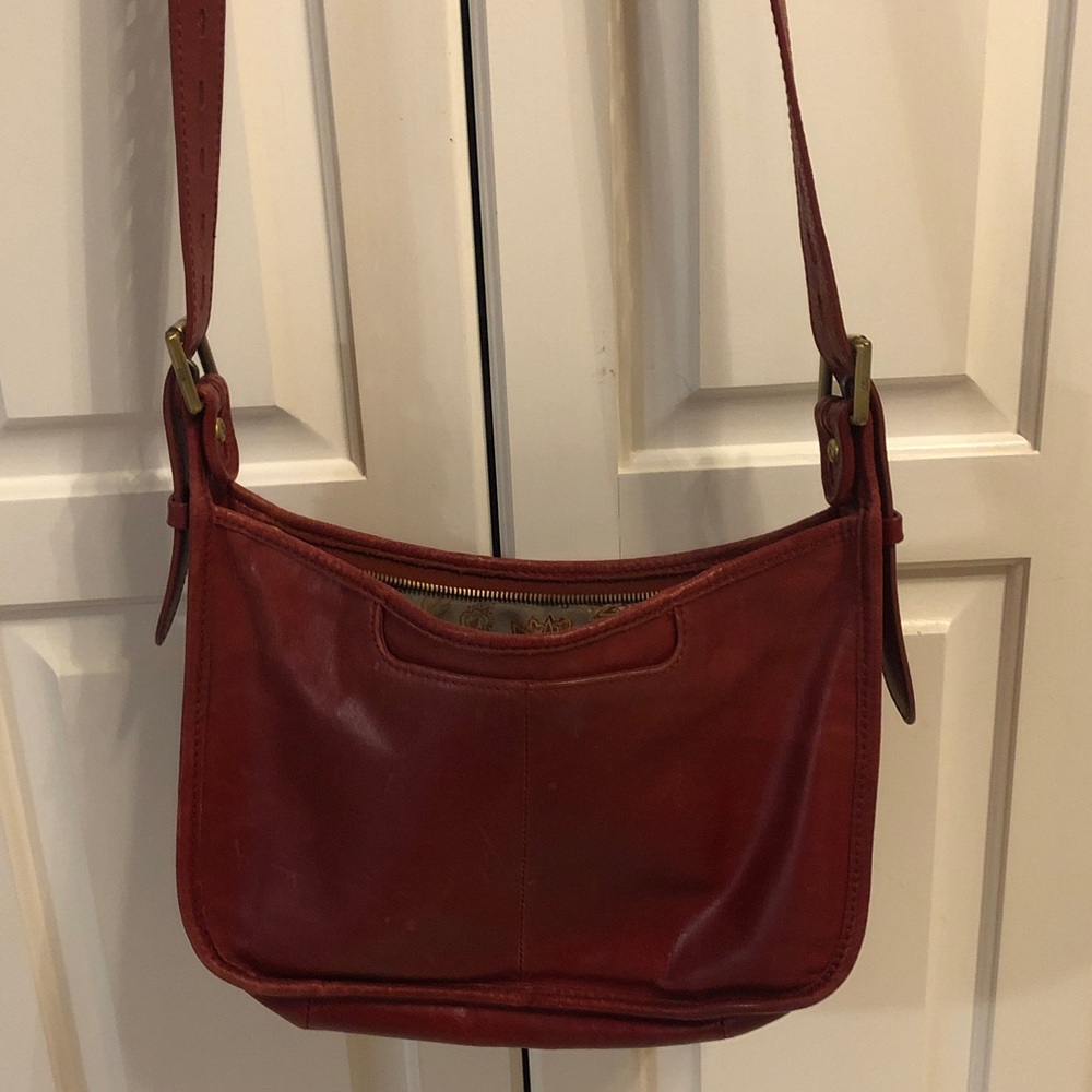 Red Hobo adjustable shoulder bag